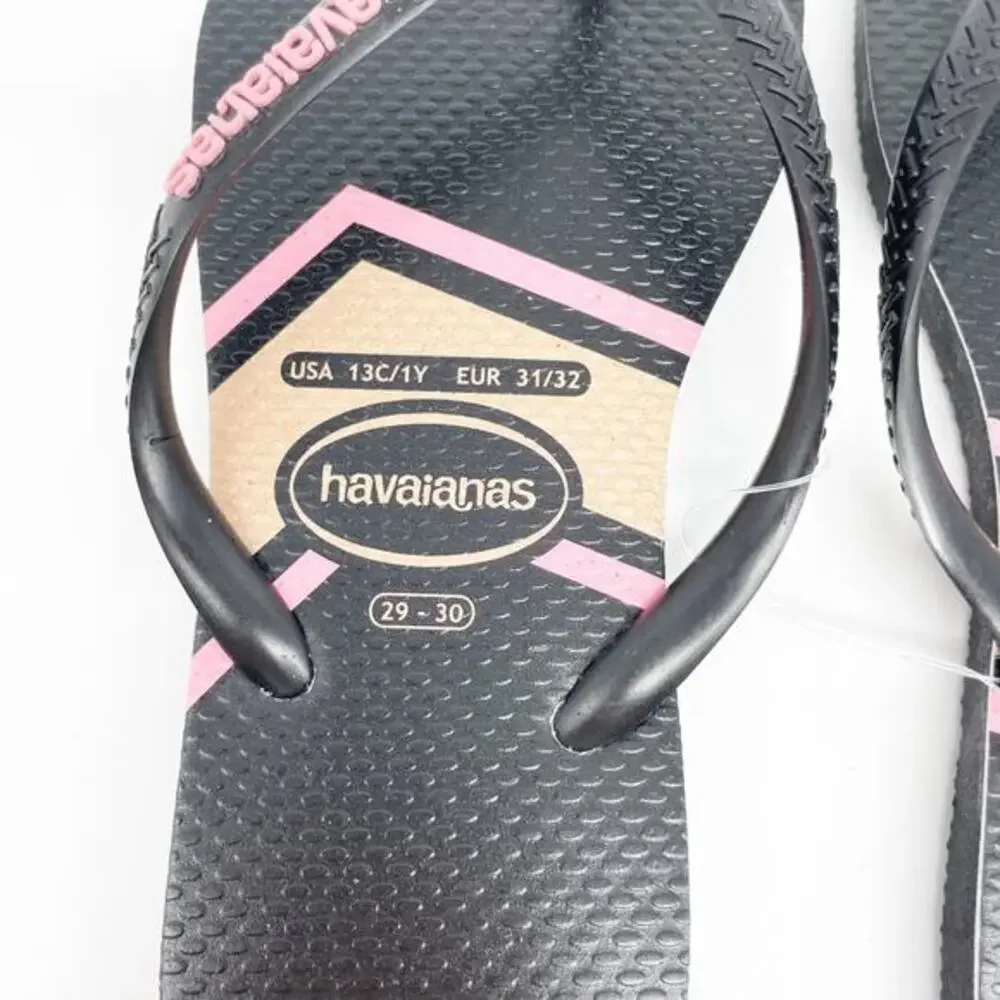Havaianas Girls' Slim Print Zig Zag Flip-Flop Thongs Black & Pink Size US 13C/1Y